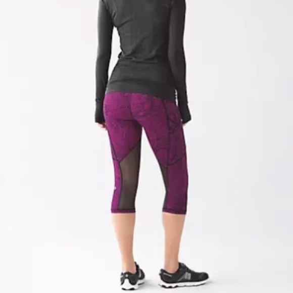Lululemon Outrun Crop Size 6 - Picture 2 of 2